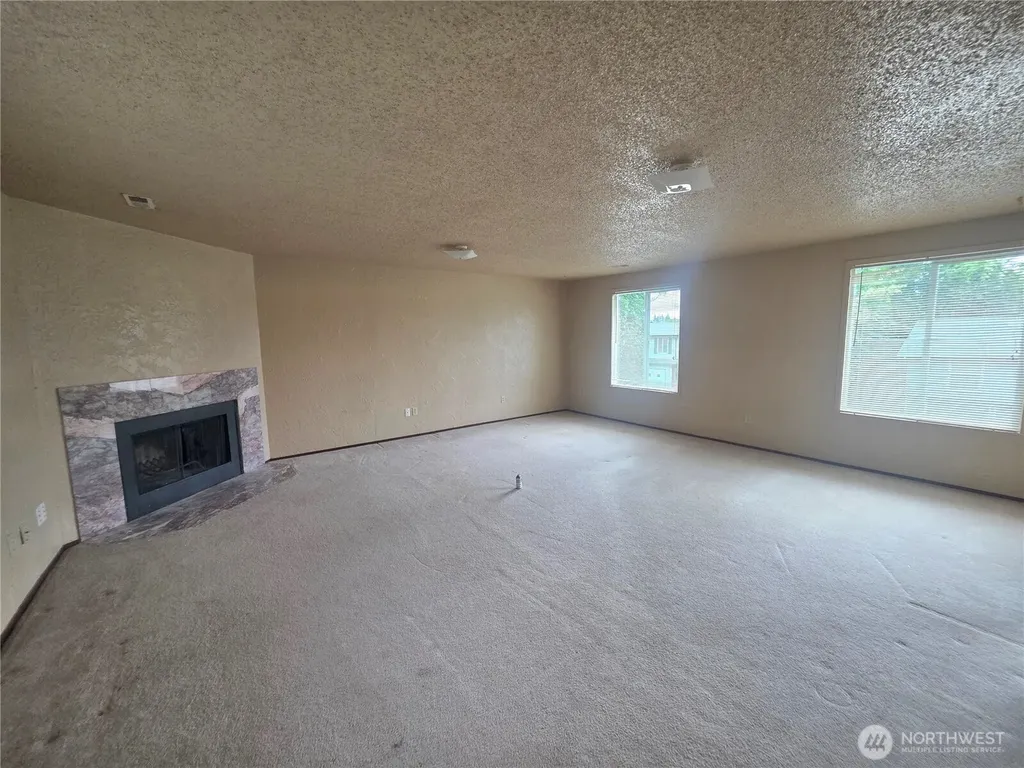 7880 Oxbow Avenue NE Bremerton WA 98311