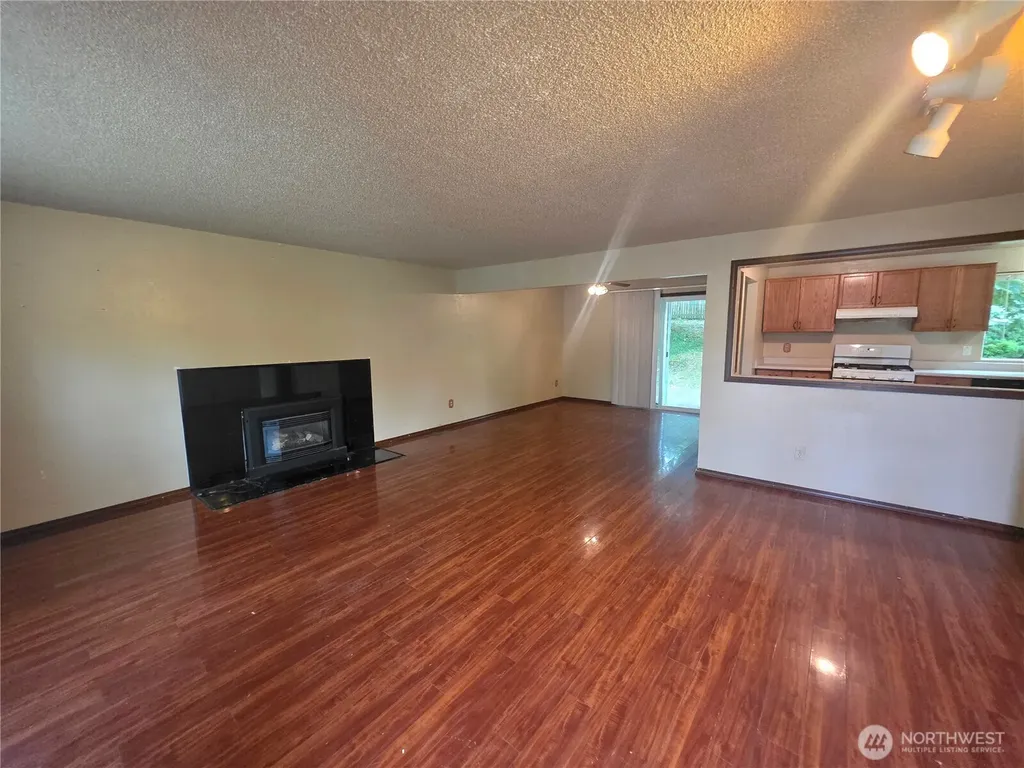 7880 Oxbow Avenue NE Bremerton WA 98311