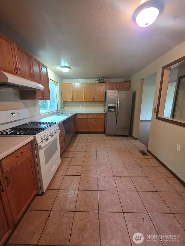 7880 Oxbow Avenue NE Bremerton WA 98311