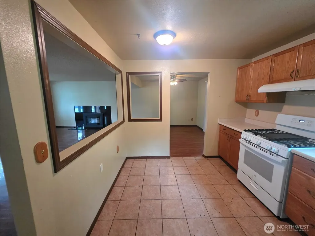 7880 Oxbow Avenue NE Bremerton WA 98311