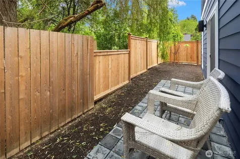 112 29th Avenue E Seattle WA 98112