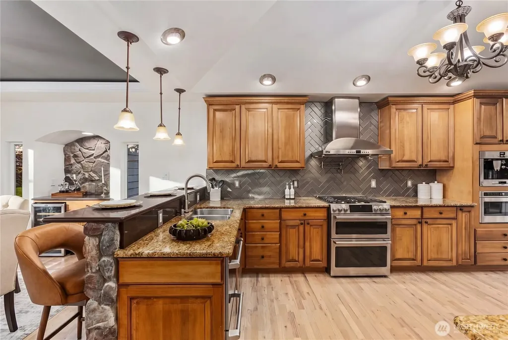 814 N 32nd Street Renton WA 98056