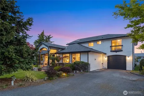 814 N 32nd Street Renton WA 98056