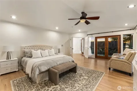 814 N 32nd Street Renton WA 98056