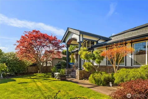 814 N 32nd Street Renton WA 98056