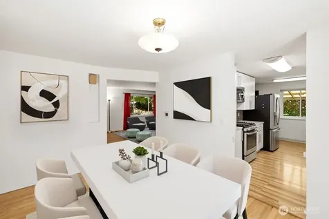10312 Wallingford Avenue N Seattle WA 98133