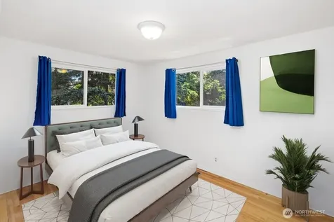 10312 Wallingford Avenue N Seattle WA 98133