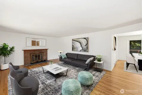 10312 Wallingford Avenue N Seattle WA 98133