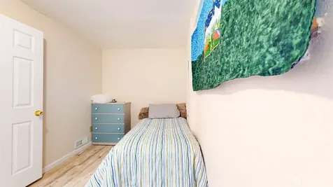 22 Weatherstone Road Omak WA 98841