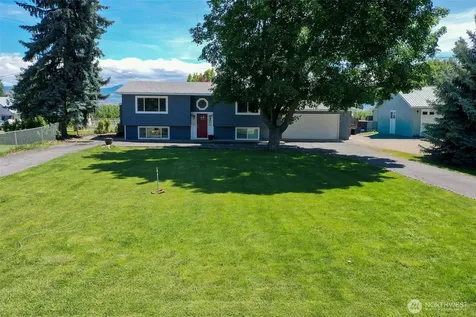 22 Weatherstone Road Omak WA 98841