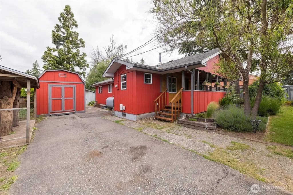 3728 S 175th Street Seatac WA 98188