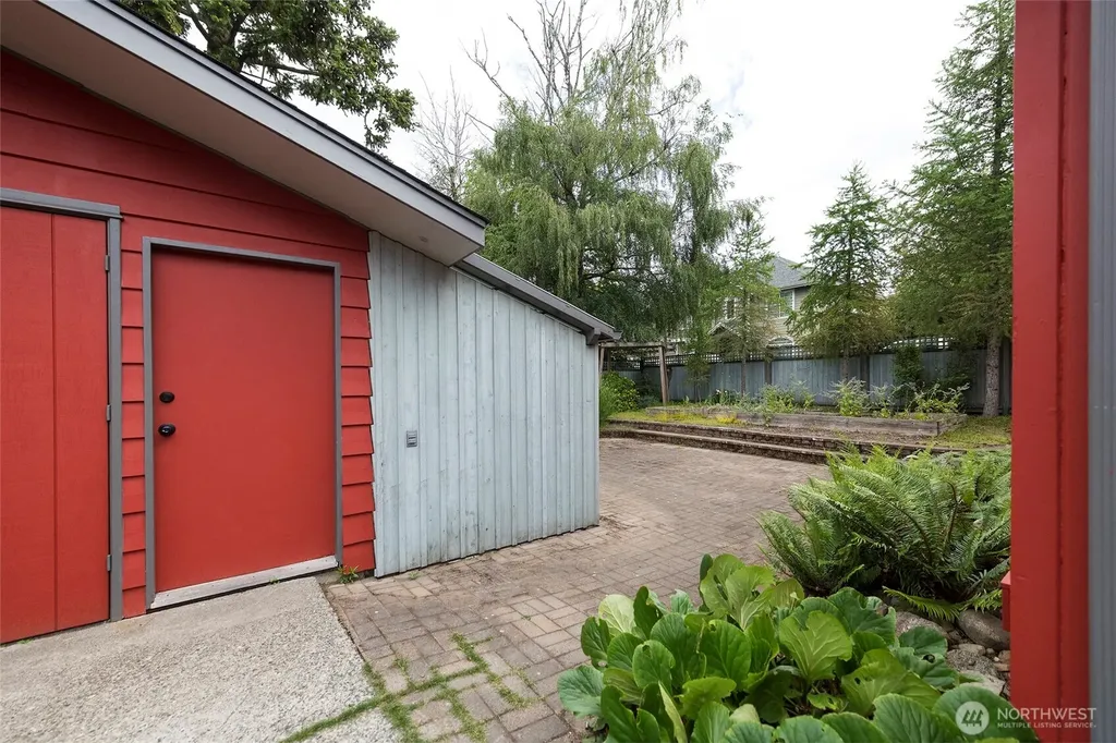 3728 S 175th Street Seatac WA 98188