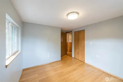 3728 S 175th Street Seatac WA 98188