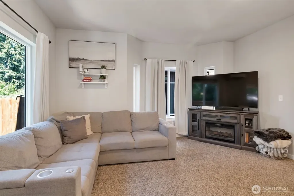 330 Raybird Avenue Granite Falls WA 98252