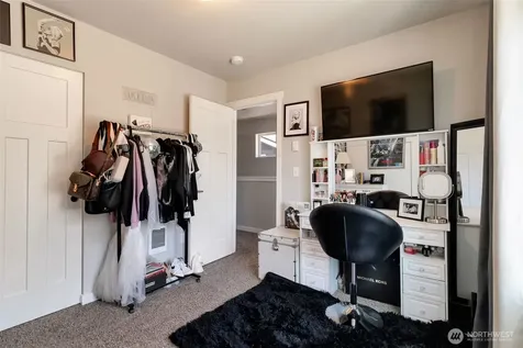 330 Raybird Avenue Granite Falls WA 98252