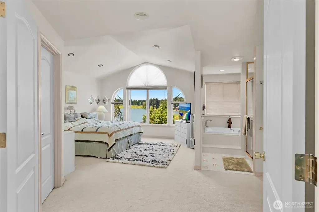 3607 Walthew Drive SE Olympia WA 98503