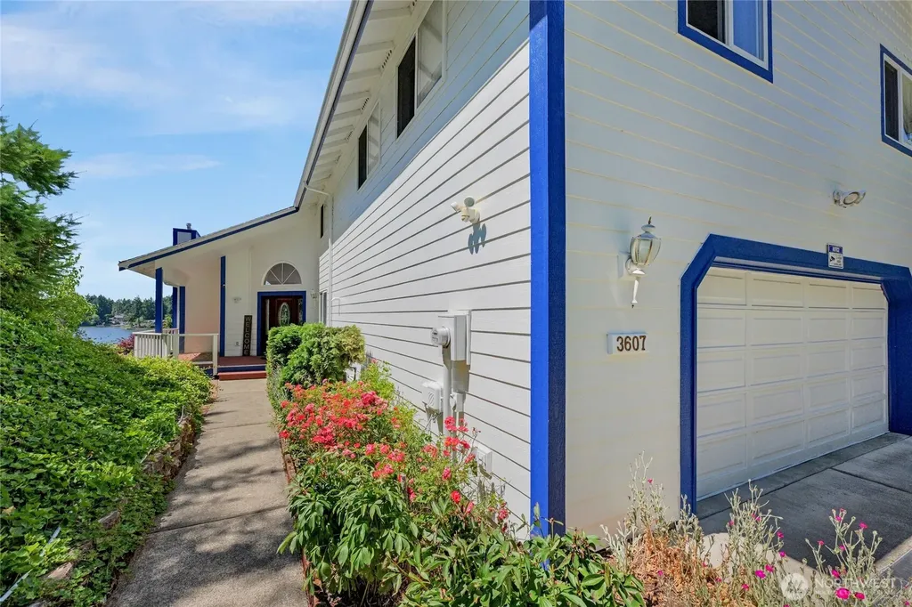 3607 Walthew Drive SE Olympia WA 98503