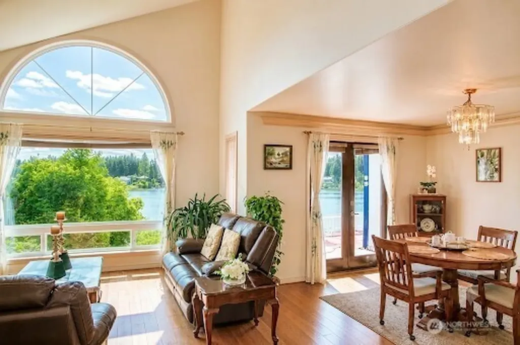 3607 Walthew Drive SE Olympia WA 98503
