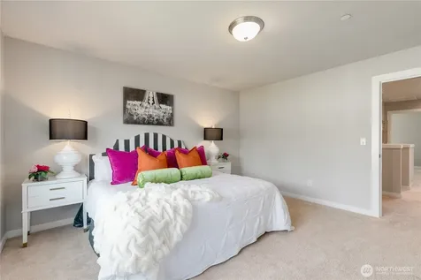 1621 Seattle Hill Road Bothell WA 98012