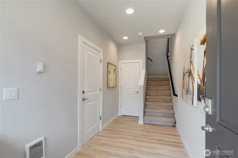 1621 Seattle Hill Road Bothell WA 98012