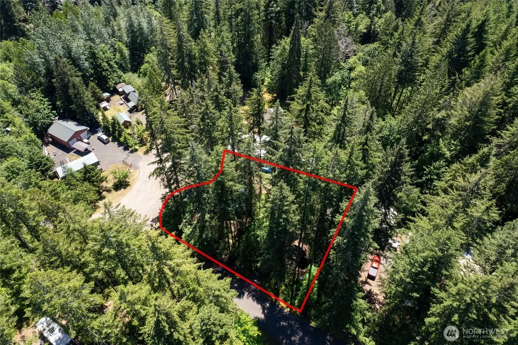 570 N Duckabush Drive W Hoodsport WA 98548