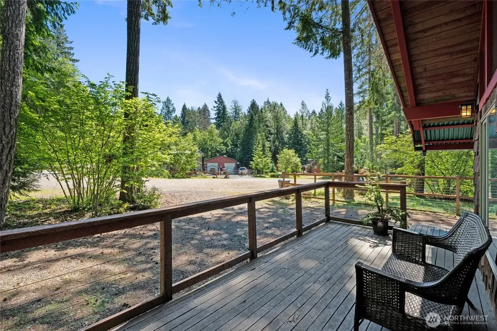 570 N Duckabush Drive W Hoodsport WA 98548