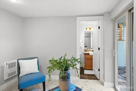 4429 41st Avenue SW Seattle WA 98116