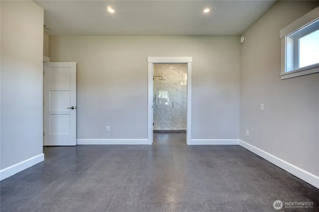 631 Freeman Lane Point Roberts WA 98281