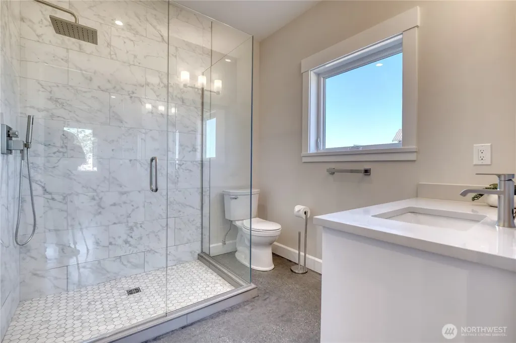 631 Freeman Lane Point Roberts WA 98281