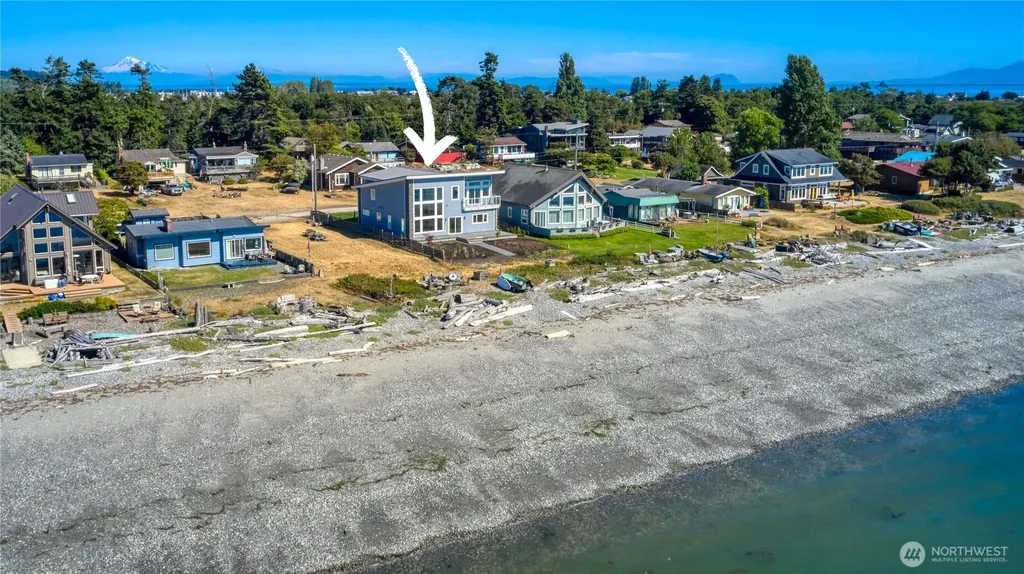 631 Freeman Lane Point Roberts WA 98281