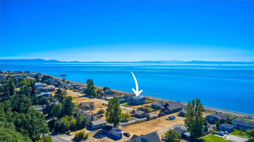 631 Freeman Lane Point Roberts WA 98281