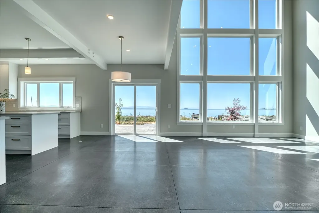 631 Freeman Lane Point Roberts WA 98281