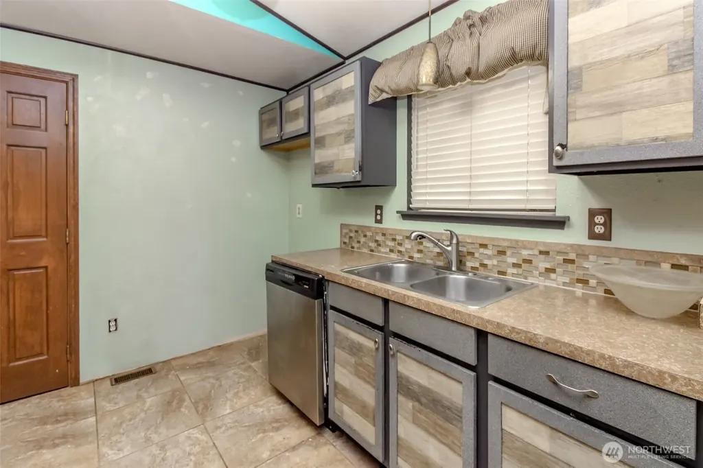 8614 158th Street Ct E Puyallup WA 98375