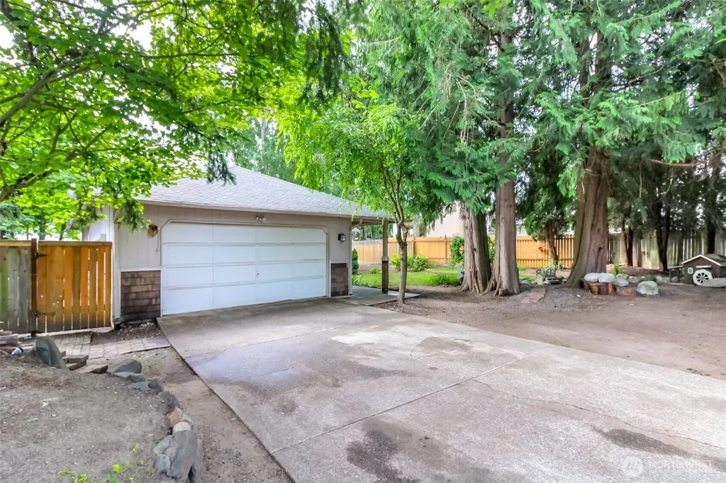 8614 158th Street Ct E Puyallup WA 98375
