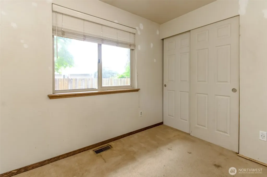 8614 158th Street Ct E Puyallup WA 98375