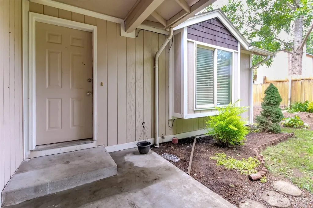 8614 158th Street Ct E Puyallup WA 98375