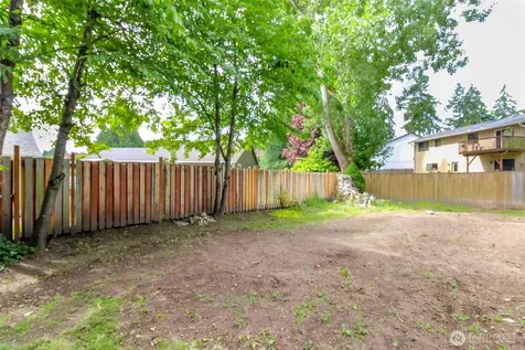 8614 158th Street Ct E Puyallup WA 98375