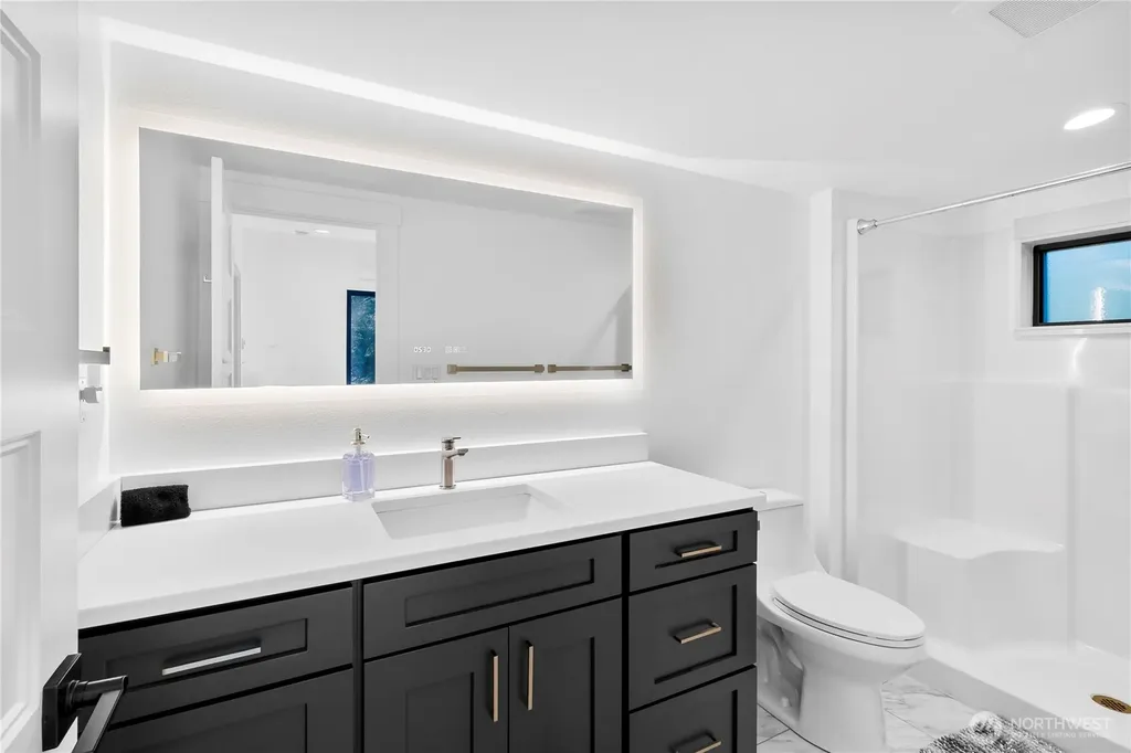 7475 Canyon View Drive Deming WA 98244