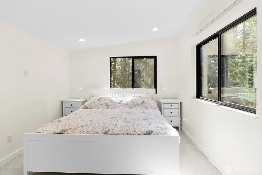 7475 Canyon View Drive Deming WA 98244