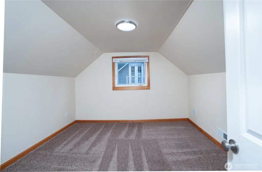 113 Farallone Avenue Fircrest WA 98466