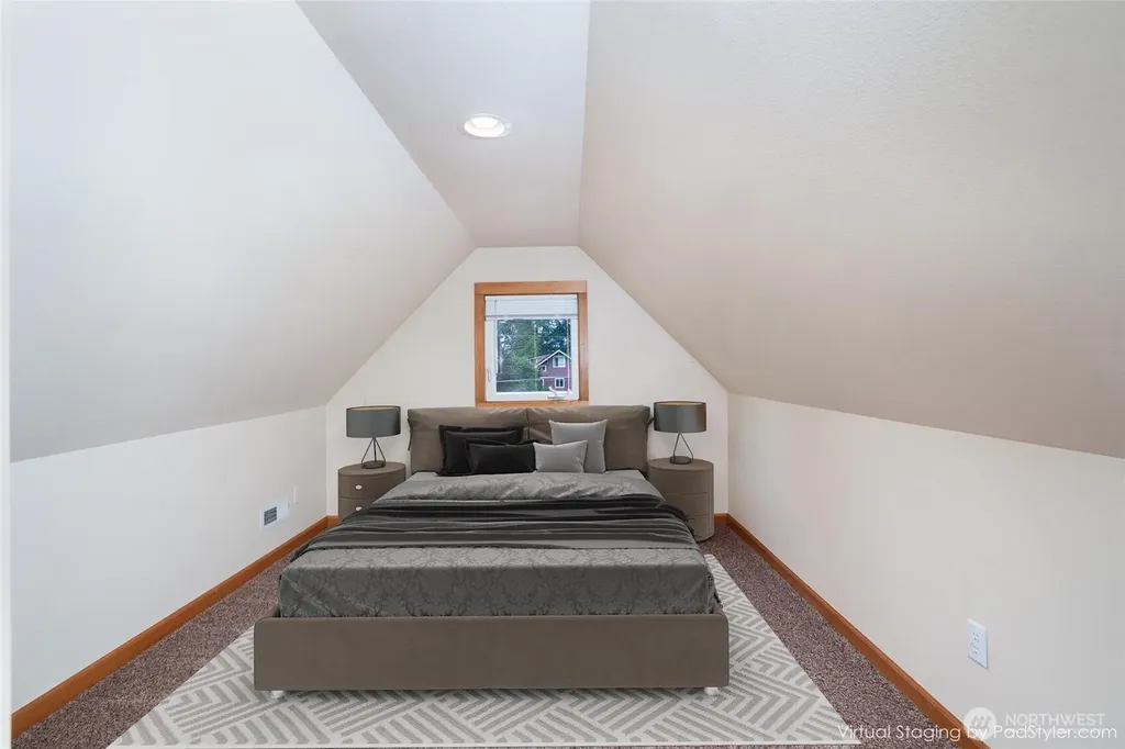 113 Farallone Avenue Fircrest WA 98466