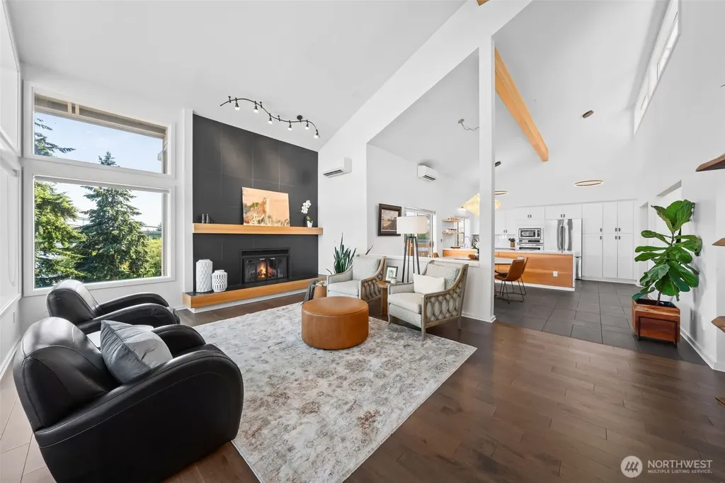 2027 Narrows View Circle NW Gig Harbor WA 98335