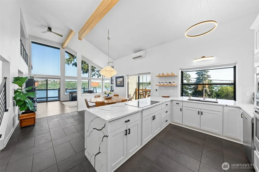 2027 Narrows View Circle NW Gig Harbor WA 98335