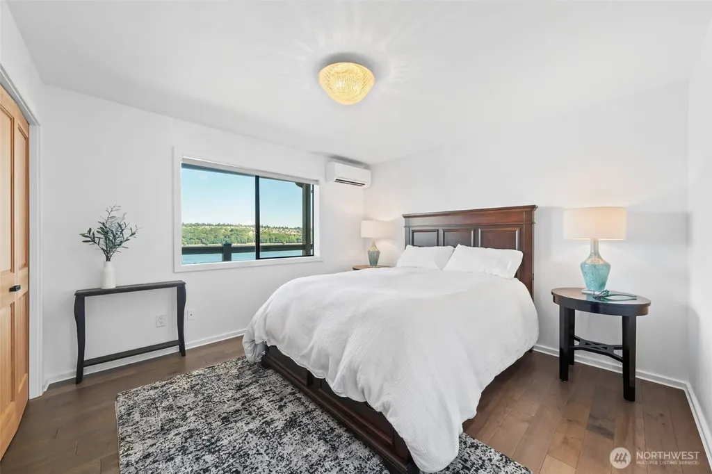 2027 Narrows View Circle NW Gig Harbor WA 98335