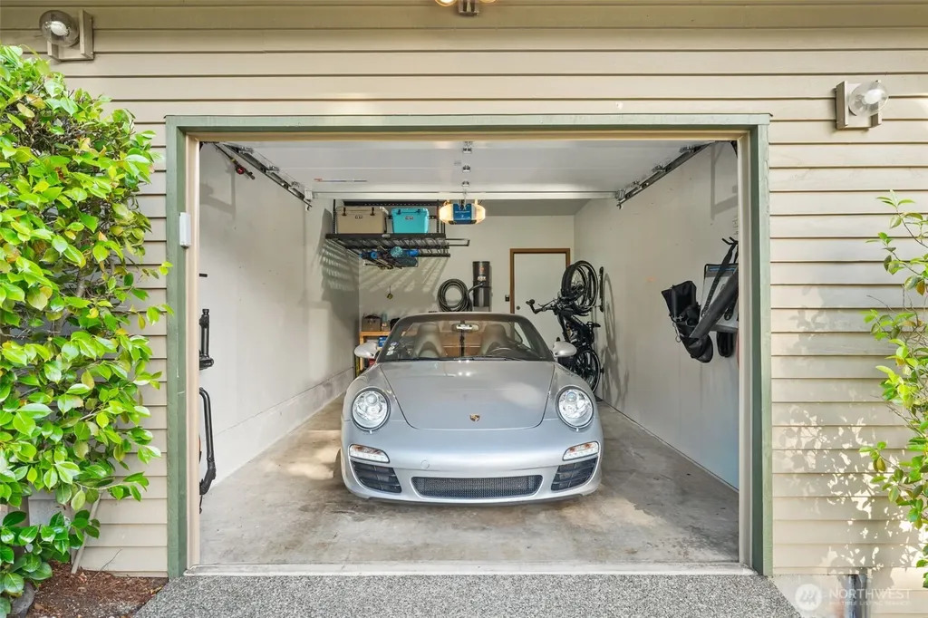 2027 Narrows View Circle NW Gig Harbor WA 98335