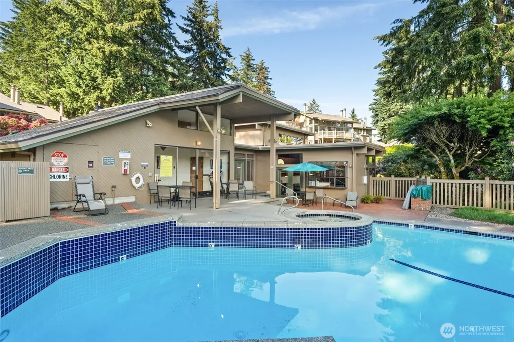 2027 Narrows View Circle NW Gig Harbor WA 98335