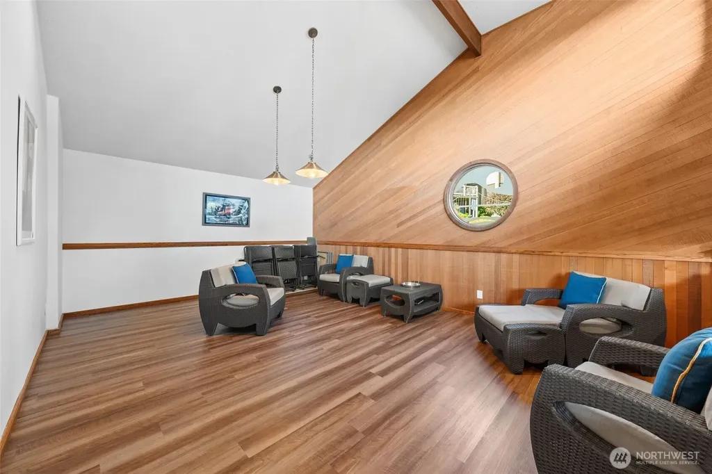 2027 Narrows View Circle NW Gig Harbor WA 98335