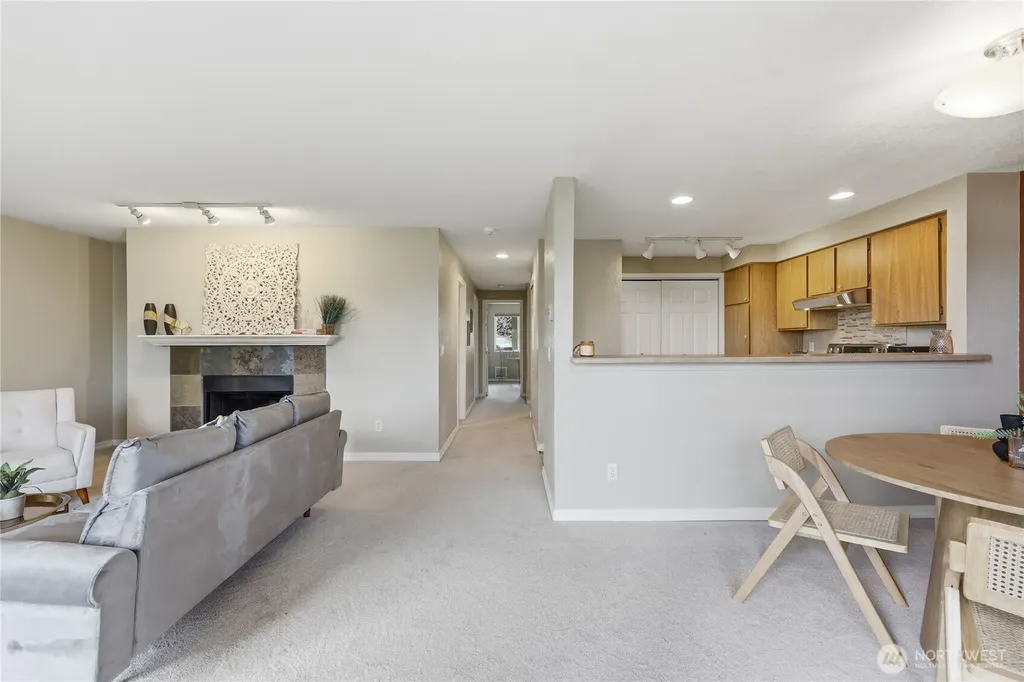 1700 W Sunn Fjord Lane Bremerton WA 98312