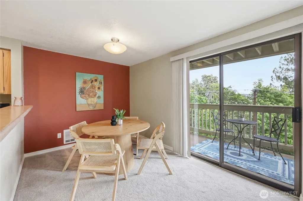 1700 W Sunn Fjord Lane Bremerton WA 98312