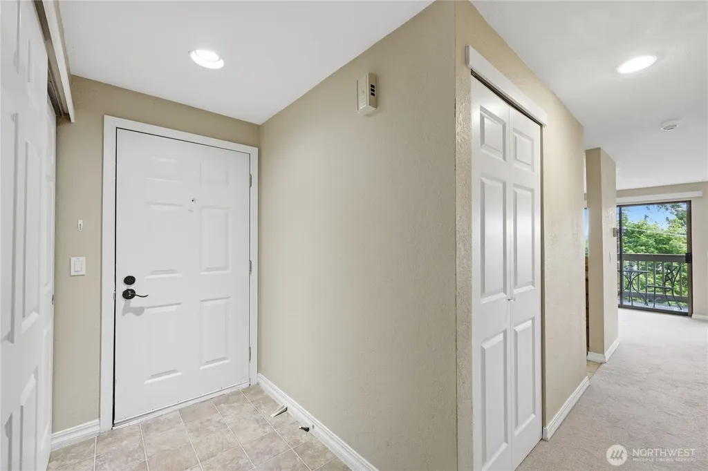 1700 W Sunn Fjord Lane Bremerton WA 98312